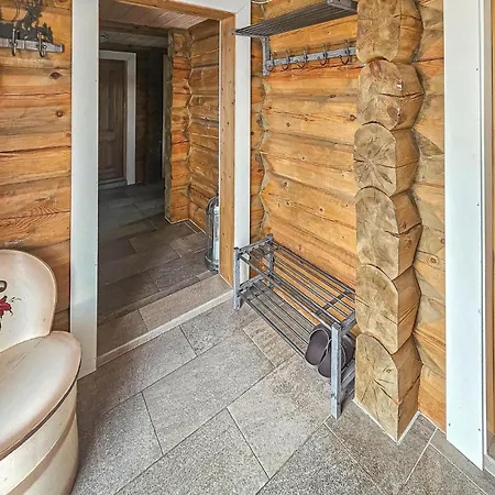 בית נופש In With Sauna *